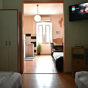 Ivana Rooms Пула